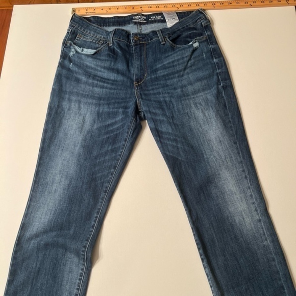 Levi Signature Womens Jeans Size 18 Mid Rise Slim Cuffed Denim 34x26 🔥 (Q) - Picture 1 of 11